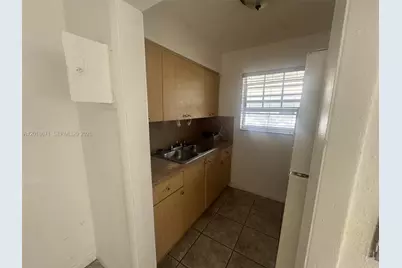 923 SE 2nd Ave #4, Hallandale Beach, FL 33009 - Photo 10