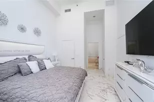 475 Brickell Ave, Miami, FL 33131 - Photo 6