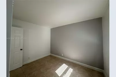 2705 NE 9th Ave #203, Wilton Manors, FL 33334 - Photo 20