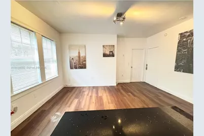 1611 Michigan Ave #4, Miami Beach, FL 33139 - Photo 6