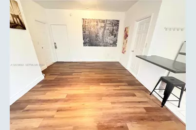 1611 Michigan Ave #4, Miami Beach, FL 33139 - Photo 4