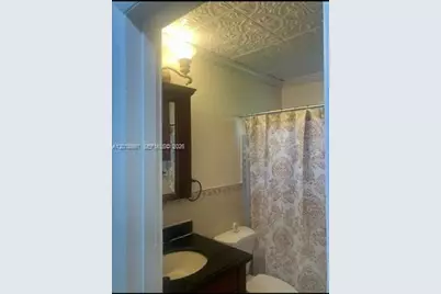 [Address not provided], Miami Lakes, FL 33014 - Photo 14