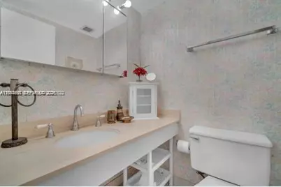 1950 S Ocean Dr #4D, Hallandale Beach, FL 33009 - Photo 12