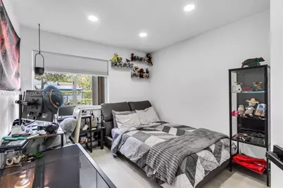 20869 NW 4th St, Pembroke Pines, FL 33029 - Photo 18