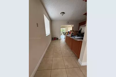 6720 SW 21st St #1, Miami, FL 33155 - Photo 4