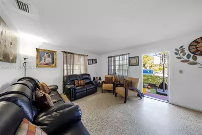 3126 NW 28th St, Miami, FL 33142 - Photo 12