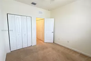 3342 W 104th Terrace, Hialeah, FL 33018 - Photo 4