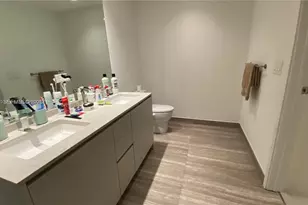 1010 Brickell Ave, Miami, FL 33131 - Photo 8