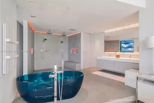 18555 Collins Ave, Sunny Isles Beach, FL 33160 - Photo 20