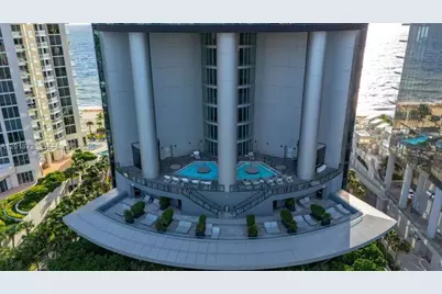 18555 Collins Ave #3705, Sunny Isles Beach, FL 33160 - Photo 32