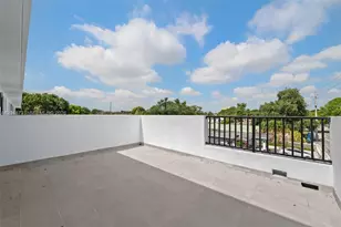 726 NW 55th Terrace, Miami, FL 33127 - Photo 16