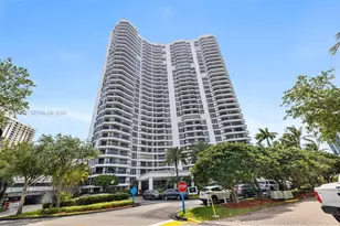 19195 NE 36th Ct, Aventura, FL 33180 - Photo 24