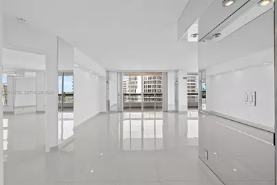 19195 NE 36th Ct #2705, Aventura, FL 33180 - Photo 2