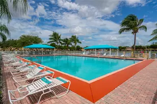 2445 SE 14th Ave, Homestead, FL 33035 - Photo 8