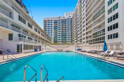 5401 Collins Ave #102, Miami Beach, FL 33140 - Photo 34