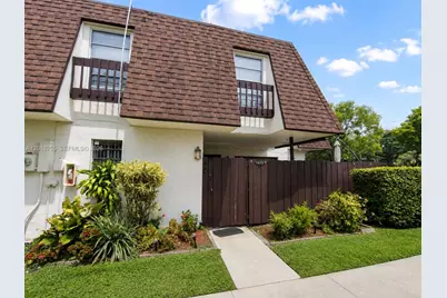 7833 Tam Oshanter Blvd #7833, North Lauderdale, FL 33068 - Photo 1