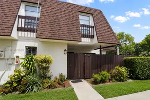 7833 Tam Oshanter Blvd, North Lauderdale, FL 33068 - Photo 1