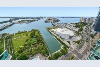 900 Biscayne Blvd #5602, Miami, FL 33132 - Photo 28