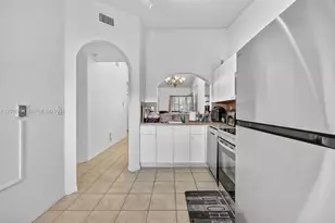 2600 SE 12th Pl, Homestead, FL 33035 - Photo 10