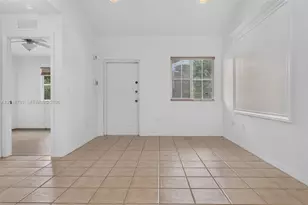 2600 SE 12th Pl, Homestead, FL 33035 - Photo 8