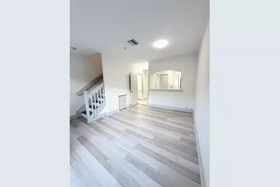 7991 NW 8th St #113B, Miami, FL 33126 - Photo 8