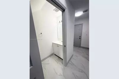 7991 NW 8th St #113B, Miami, FL 33126 - Photo 6