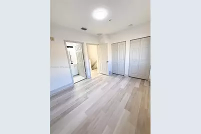 7991 NW 8th St #113B, Miami, FL 33126 - Photo 10