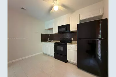 8335 NE 3rd Ave #3, Miami, FL 33138 - Photo 2