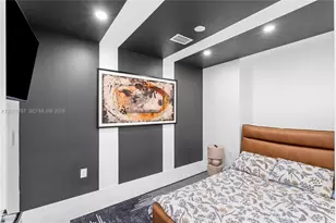 700 NE 24th St, Miami, FL 33137 - Photo 16