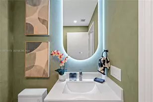 700 NE 24th St, Miami, FL 33137 - Photo 20