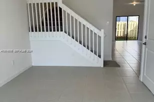 273 SW 159th Ln, Pembroke Pines, FL 33027 - Photo 6