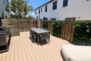 20865 NE 7th Ct, Miami, FL 33179 - Photo 34