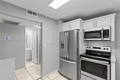 18151 NE 31st Ct #305, Aventura, FL 33160 - Photo 12