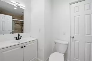 4621 SW 31st Dr, West Park, FL 33023 - Photo 14
