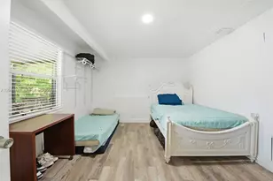 4621 SW 31st Dr, West Park, FL 33023 - Photo 12