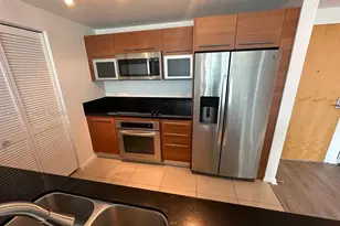 244 Biscayne Blvd, Miami, FL 33132 - Photo 4