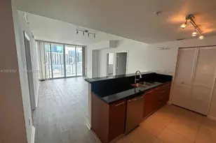 244 Biscayne Blvd, Miami, FL 33132 - Photo 2