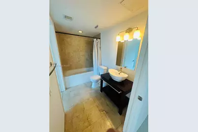 350 S Miami Ave #2008, Miami, FL 33130 - Photo 14