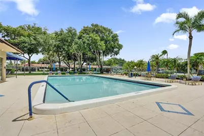 9011 NW 61st St, Tamarac, FL 33321 - Photo 52