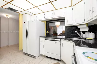 1865 S Ocean Dr #4C, Hallandale Beach, FL 33009 - Photo 10