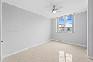 500 Bayview Dr, Sunny Isles Beach, FL 33160 - Photo 8