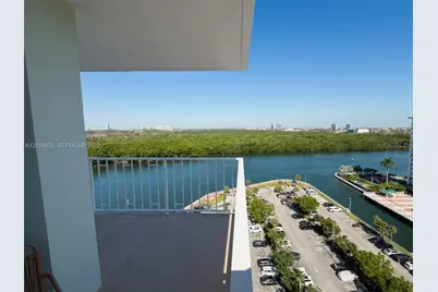 500 Bayview Dr #1421, Sunny Isles Beach, FL 33160 - Photo 4