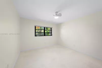 8922 SW 10th Ter, Miami, FL 33174 - Photo 32