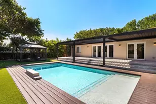 597 NE 93rd St, Miami Shores, FL 33138 - Photo 10