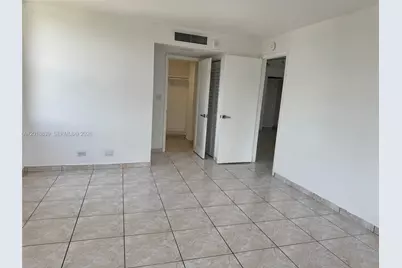 6039 Collins Av #537, Miami Beach, FL 33140 - Photo 18