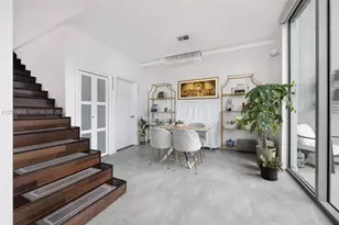 690 SW 1st Ct, Miami, FL 33130 - Photo 6