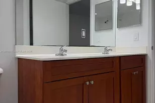 36 NW 6th Ave, Miami, FL 33128 - Photo 28