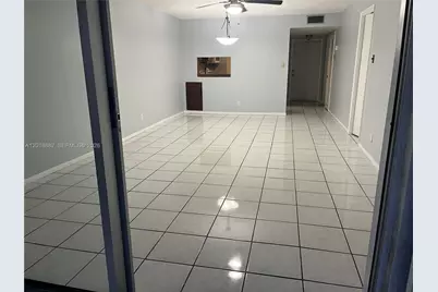 950 Hillcrest Dr #503, Hollywood, FL 33021 - Photo 10