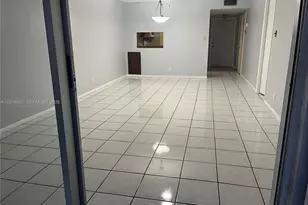 950 Hillcrest Dr, Hollywood, FL 33021 - Photo 10