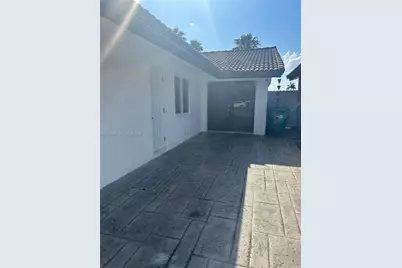 1200 SW 136th Pl, Miami, FL 33184 - Photo 2